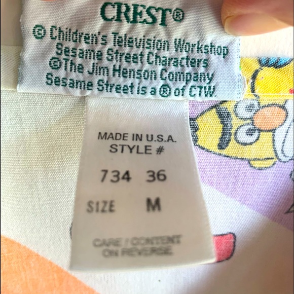 Vintage Jim Henson Sesame Street Scrub Top - Picture 4 of 9